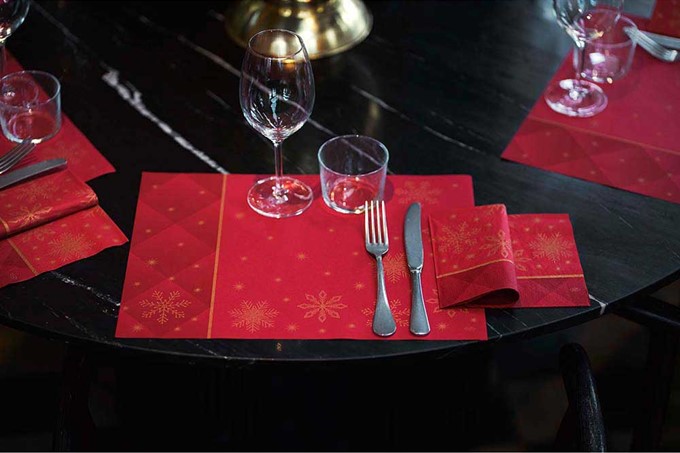 Duni Dunicel Placemats 30x40cm Rhombus Bordeaux Pak 100 stuks, foto 3 van 3
